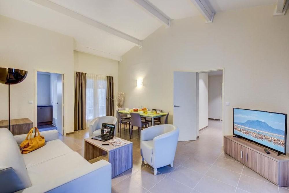 La Tour Carree - Grasse Sud Hotel Peymeinade Exterior foto
