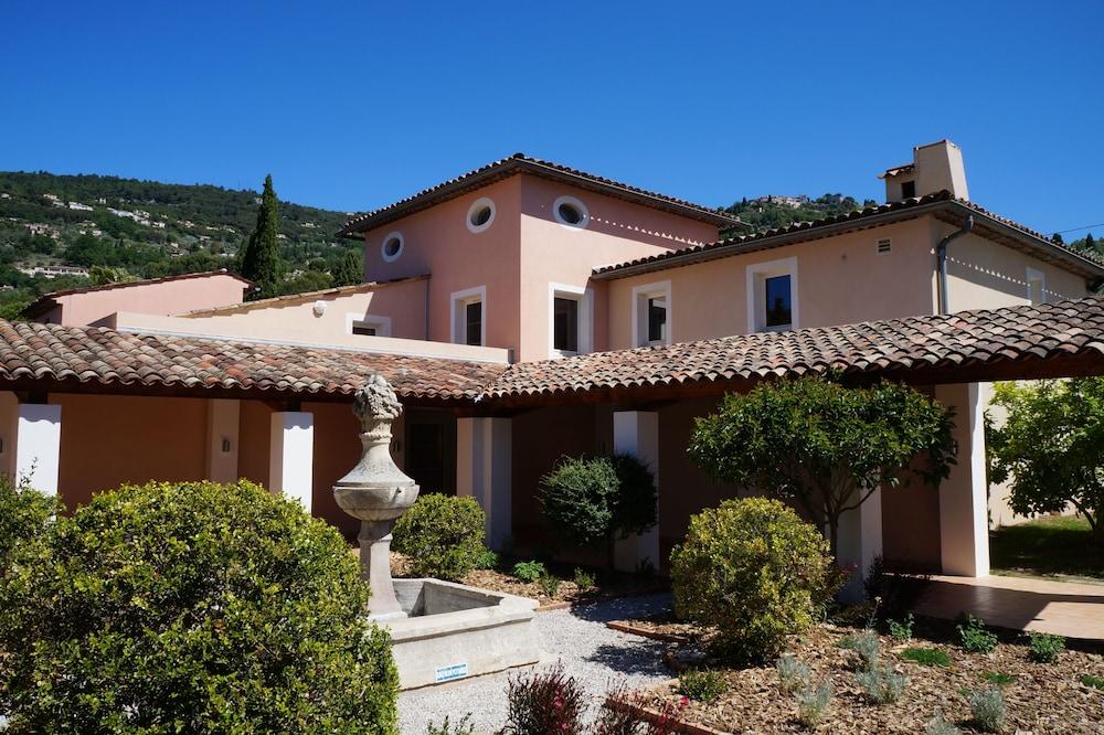 La Tour Carree - Grasse Sud Hotel Peymeinade Exterior foto